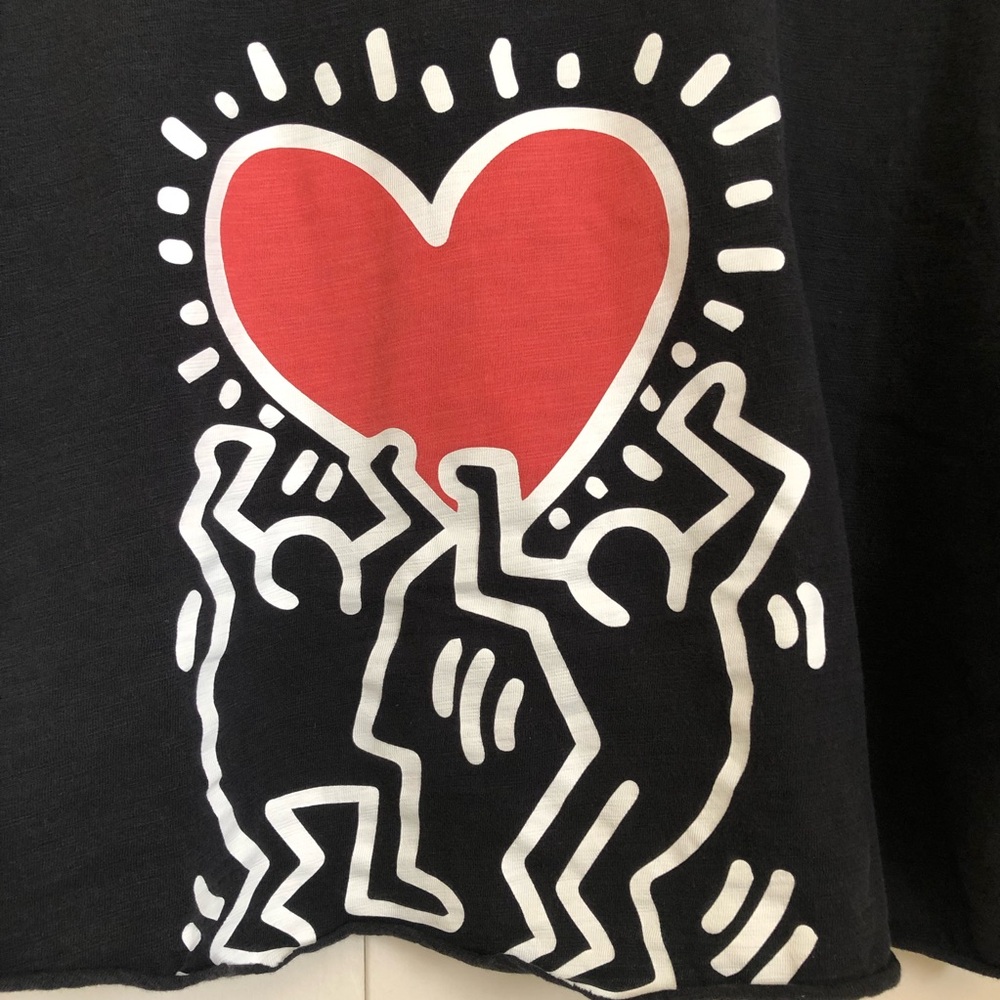 SPRZ NY Keith Haring MoMa Special Edition Uniqlo Cropped T-Shirt Heart Print